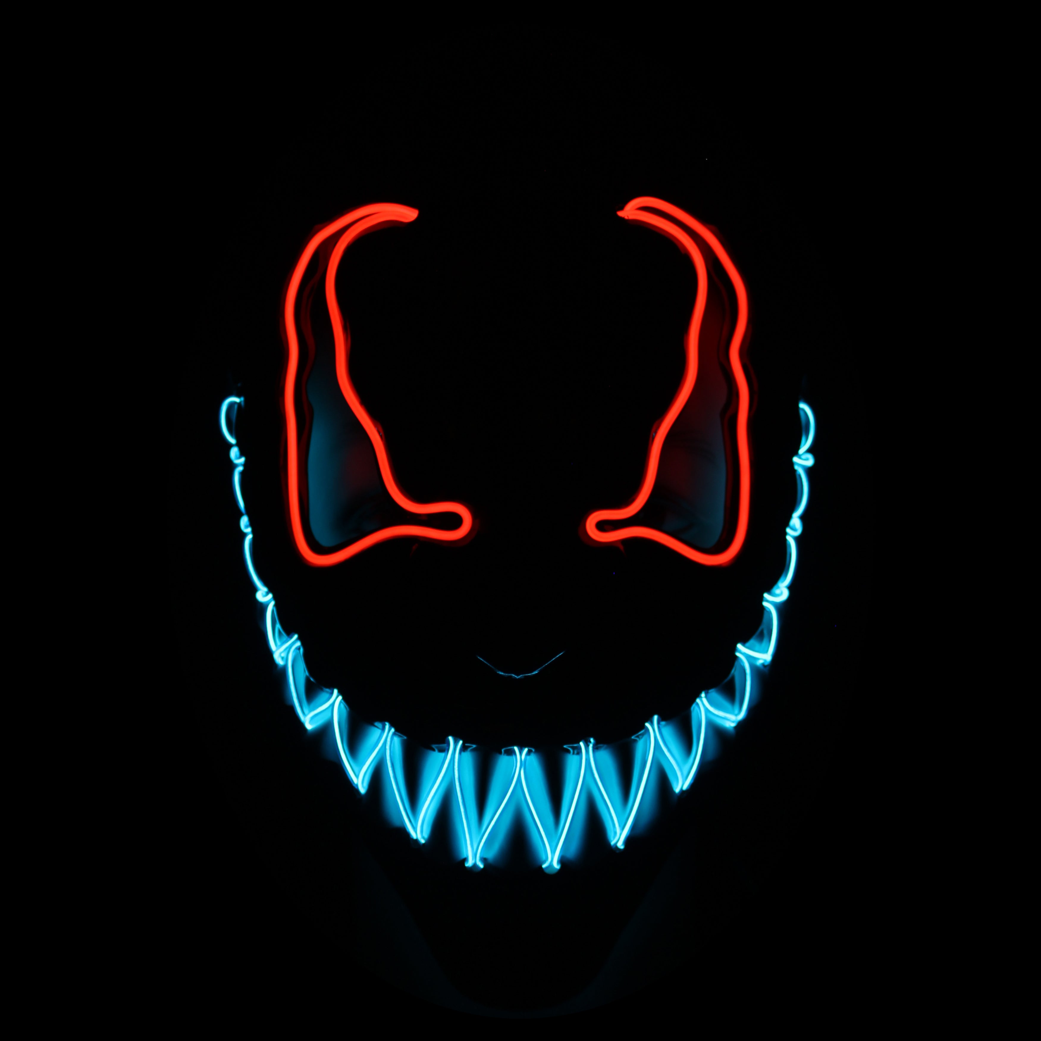 Image of Goth Glow Mask - Hookaba